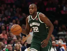 雄鹿和太阳球员